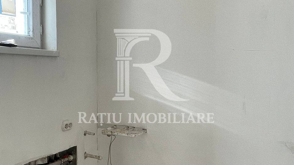 Casă cu 3 Camere | Semifinisată | Nojorid - Poză 6