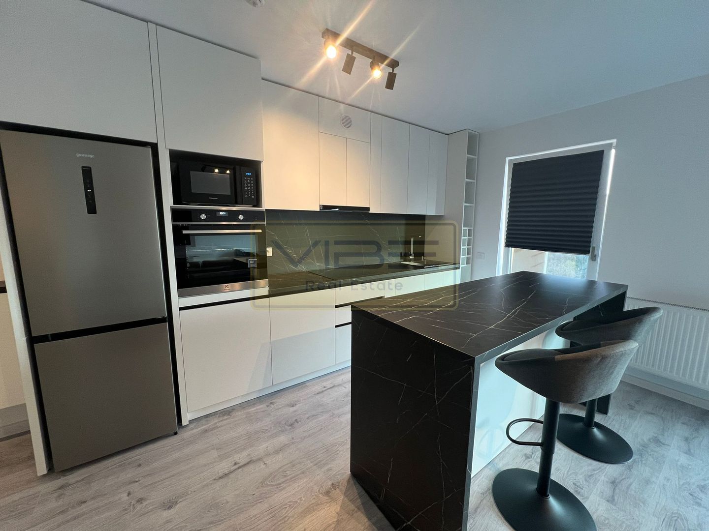 Apartament 2 camere NOU Poitiers Towers - Poză 12