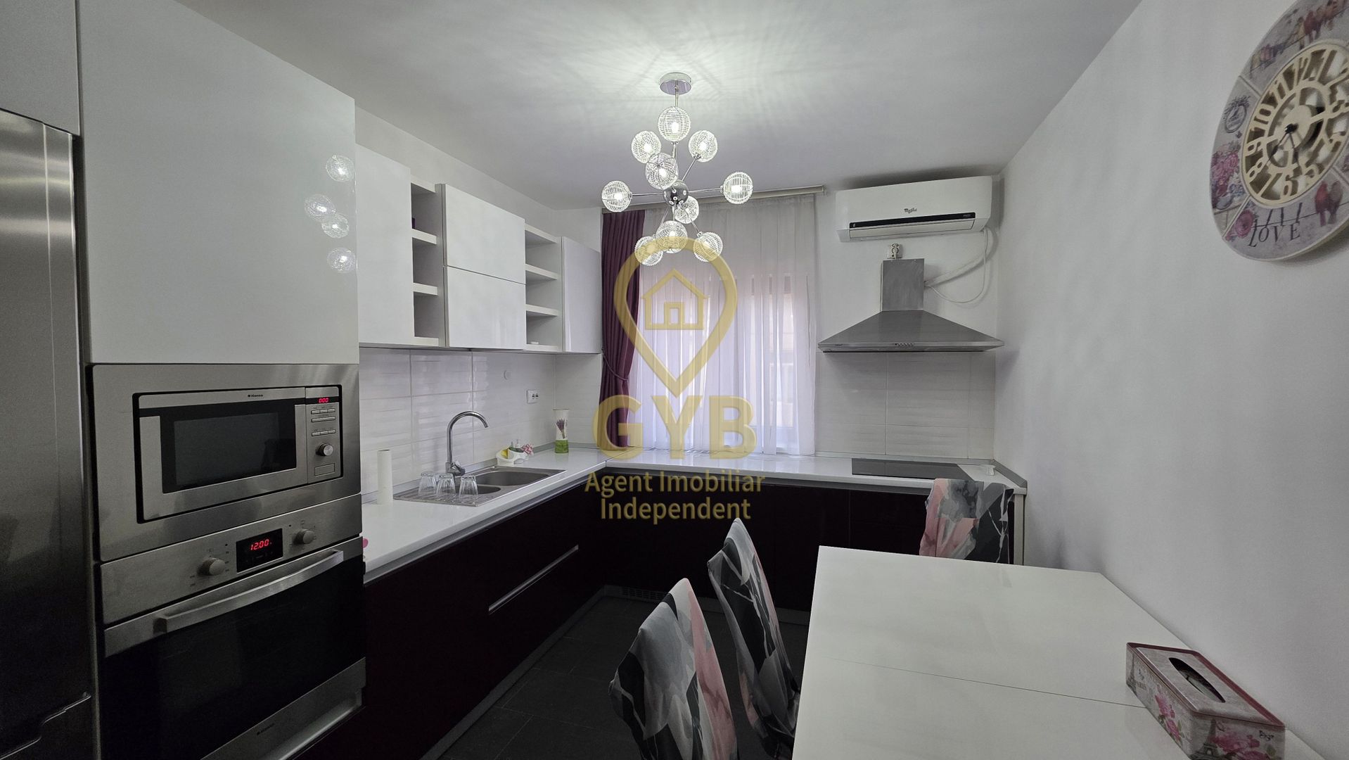 De închiriat – Apartament modern cu 3 camere | Zona Centrală | Str. General Magh - Poză 9