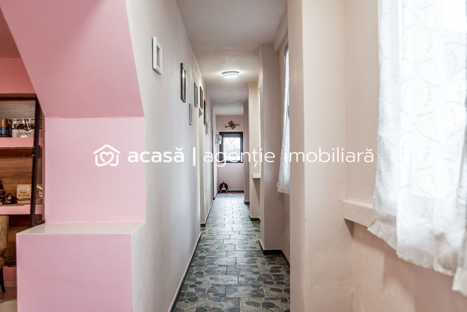 Casă în Vinga – restaurată Integral 2025 | 3 camere | teren generos - Poză 5