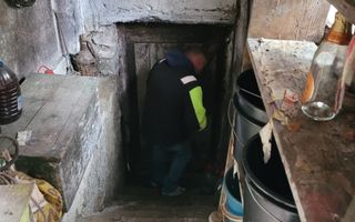 Cisnadie I Central I Casa de renovat I 500 mp teren - Poză 16