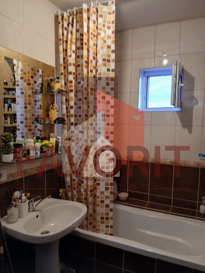 2 camere, semidecomandat | etaj 5 | centrala proprie | 2 balcoane | zona buna - Poză 16