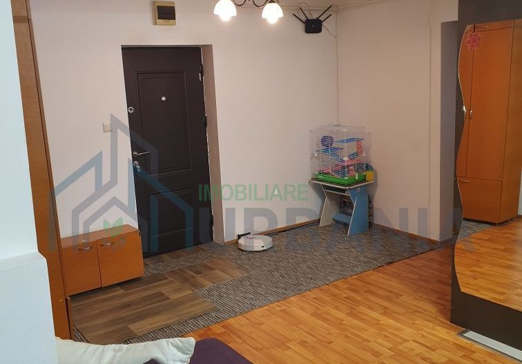 Apartament 3 camere, 73 mp, etaj 3/3, zona Aviației, Iași - Poză 2