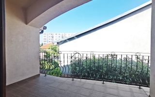 Casa de vanzare cu 7 camere în zona Dimitrie Cantemir, Oradea - Poză 25