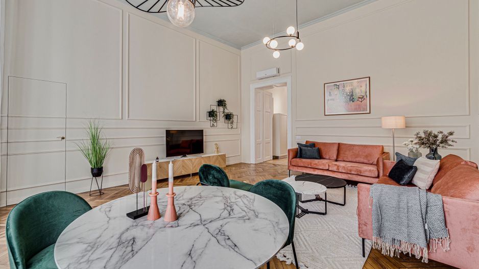 Apartament renovat in zona istorica - Poză 4