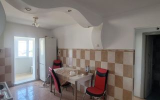 Apartament de vanzare 2 camere, decomandat, et.2 - Poză 3