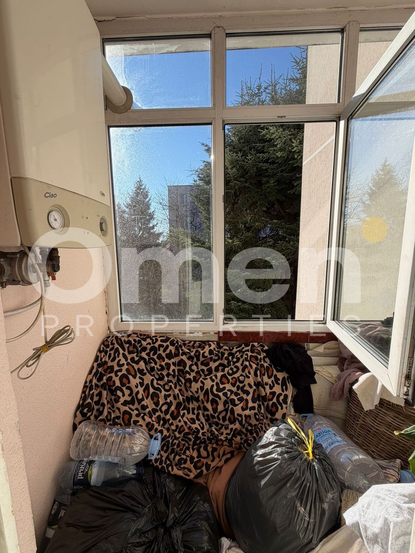Apartament cu 3 camere, decomandat, etaj intermediar, zona Iuliu Maniu - Poză 6