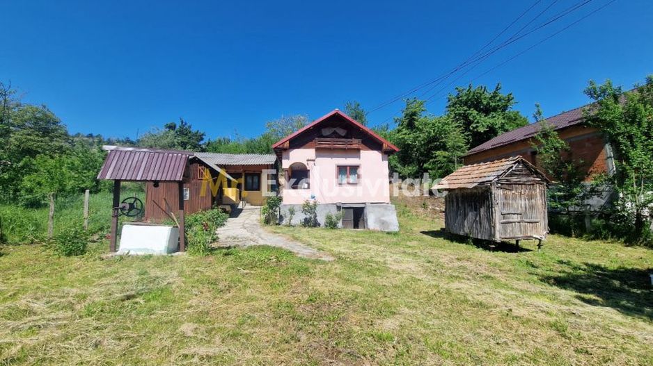 Proprietate în Comuna Botești, Județul Argeș – Zonă Pitorească și Liniștită ! - Poză 1