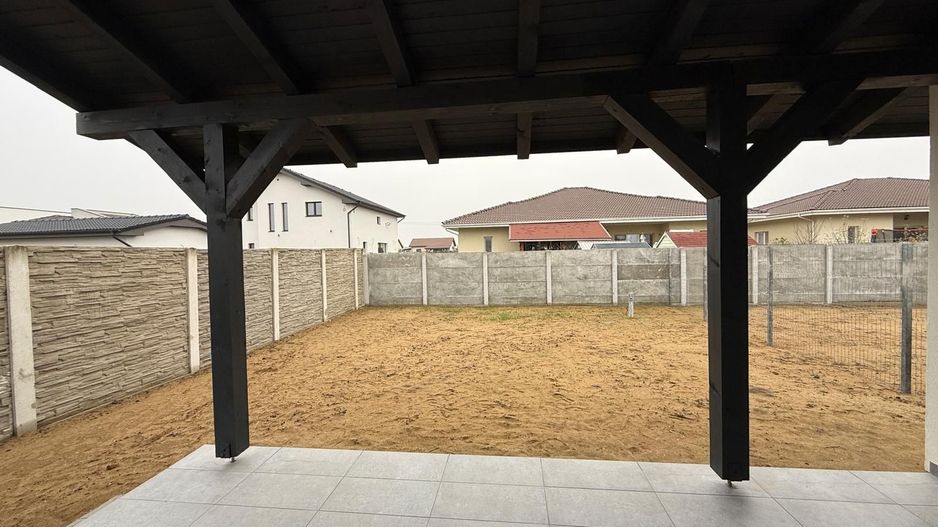 Duplex pe parter – compartimentare excelentă, teren generos. - Poză 10