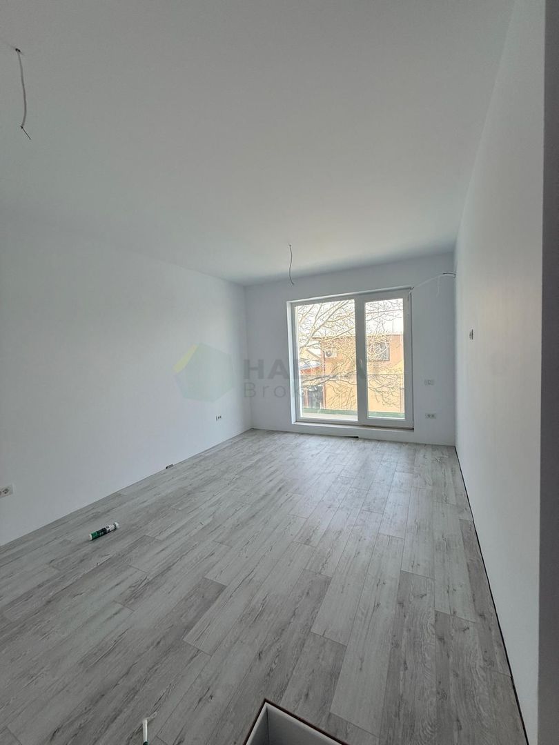 Apartament 2 camere de vânzare | City Nord Tunari | Strada 1 Decembrie - Poză 1