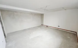 Vila Tătărani - 280 mp utili - 500 mp Teren - 8 Camere + 4 Băi - Poză 15