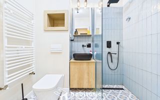 Apartament cu stil, energie vibranat  si terasa –in  Piața Victoriei - Poză 17