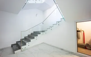 Vânzare spațiu comercial  Centru de 451,6 mp, amplasat pe teren privat - Poză 43