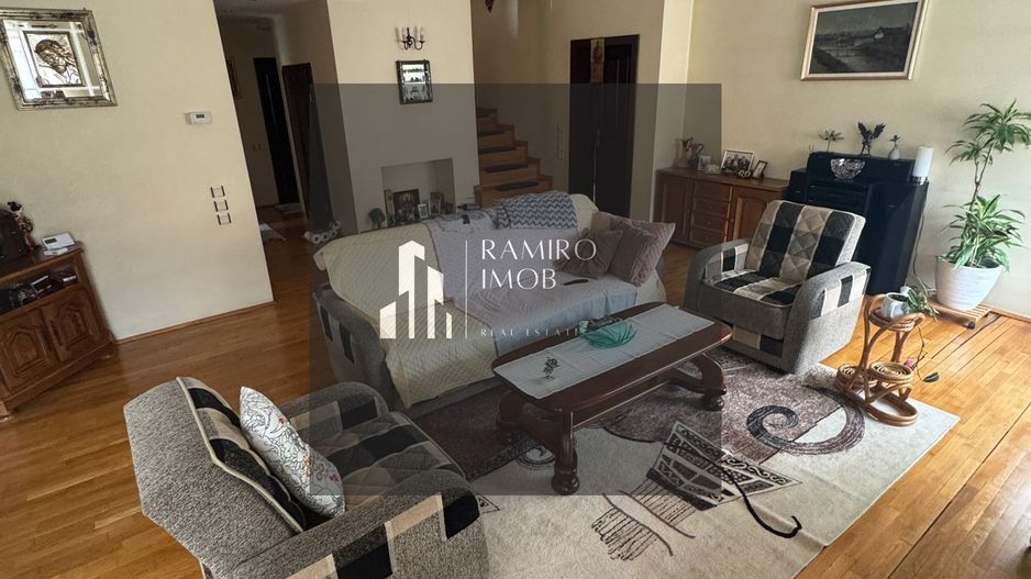 Casa de închiriat 7 camere Sector 4, ideal pentru clinica, gradinita - Poză 1