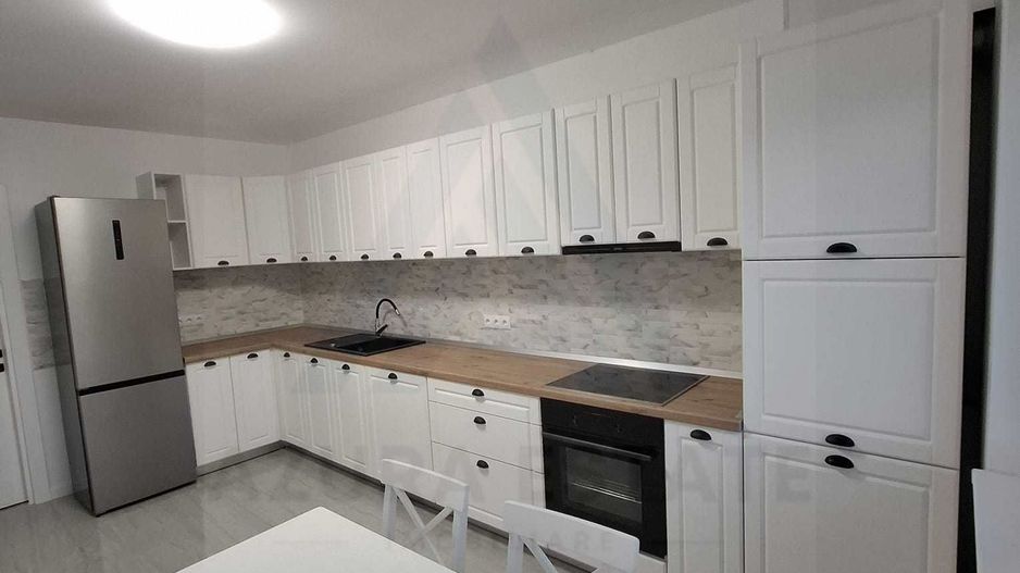 Casă premium prima inchiriere 4 camere 3 bai curte 100 mp Cisnadie - Poză 2