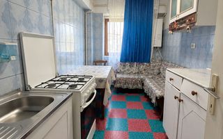 Apartament cu 3 camere/ Etaj intermediar / 71mp/ zona Baza 3 - Poză 9