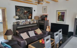 Casa saseasca renovata, cu sura - Seica Mare, Sibiu - Poză 1