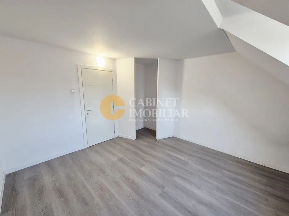Apartament 3 camere decomandat, 81 mp, Copou –  fără risc seismic - Poză 6