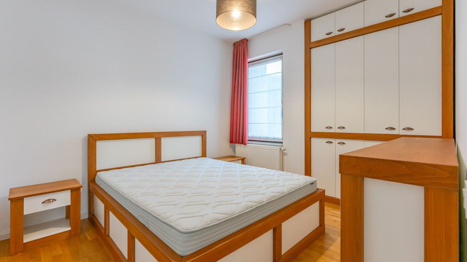 Apartament 2 Camere de Închiriat – Zona Șchei, Parcare Privată - Poză 13