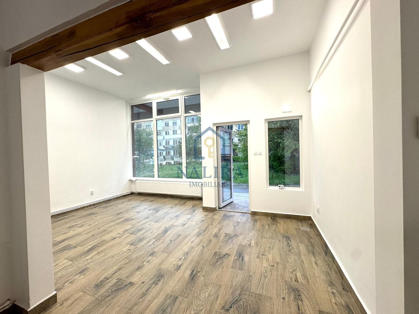 Spatiu comercial de inchiriat - Iuliu Maniu - Poză 2