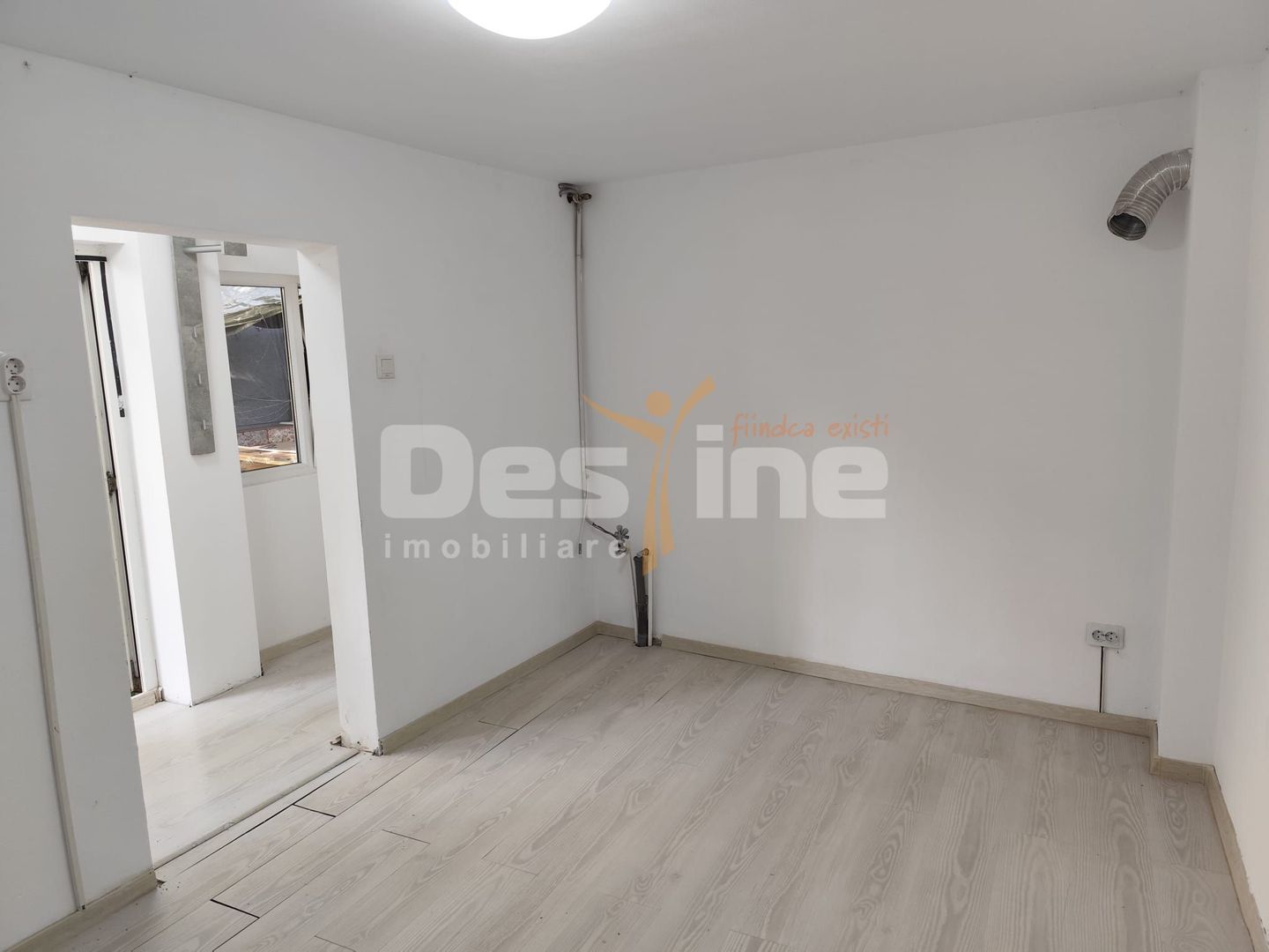 Casa  Sala Sporturilor Olimpia 253 mp., 15ml deschidere! - Poză 2