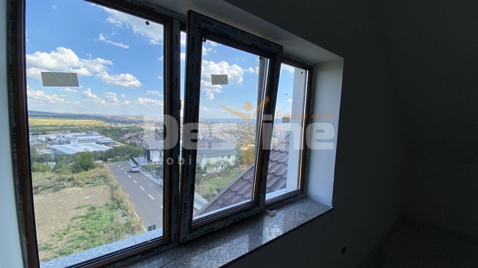 Oportunitate unica Apartament cu 2 sau 3camere in zona Pietricica - Poză 3