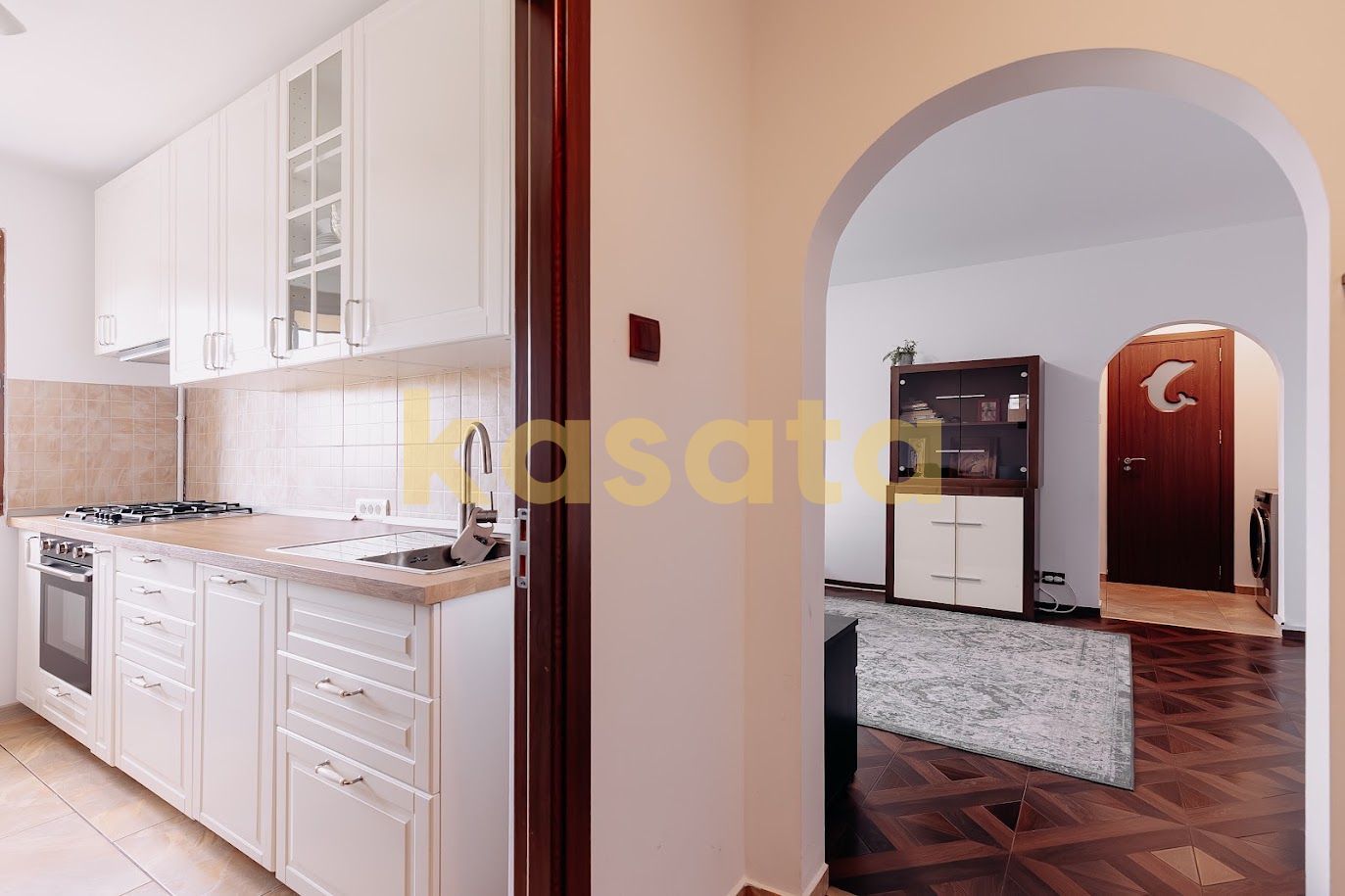 2 camere, renovat, etaj 7 – vedere panoramică către Lacul IOR - Poză 7