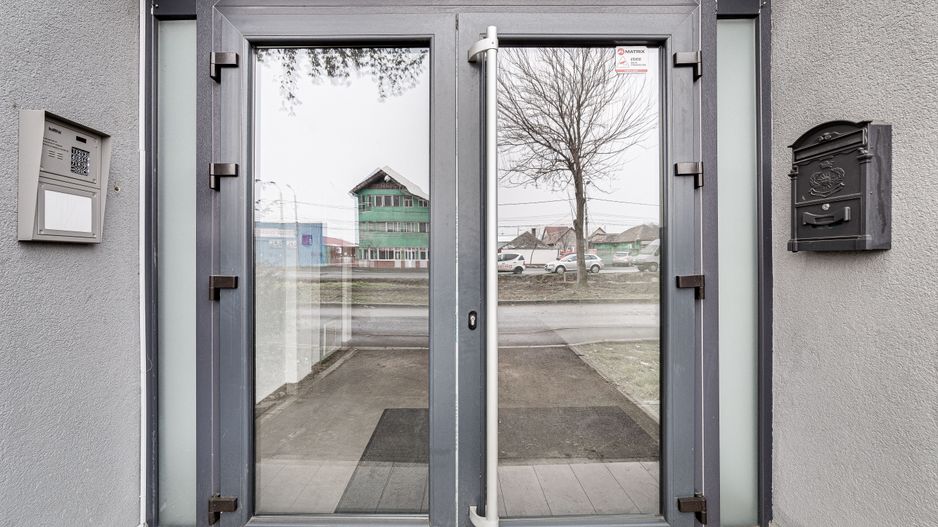 Cladire apartamente de inchiriat - Poză 23