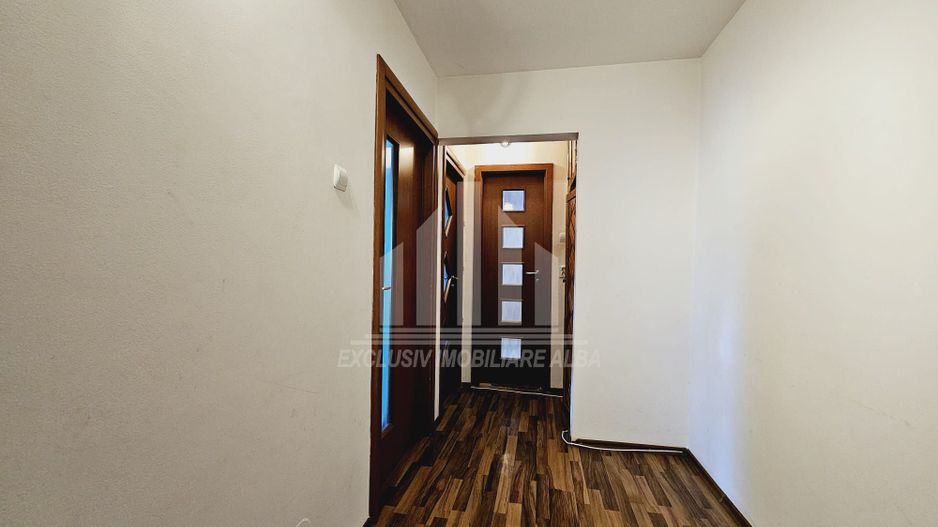Apartament 3 camere decomandate cu garaj, Tolstoi - Poză 4