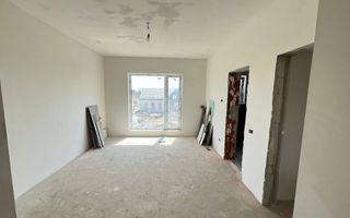 Casa-5 camere-P+1+P-147mp utili-600mp teren-Utilitati-Sanpetru - Poză 5