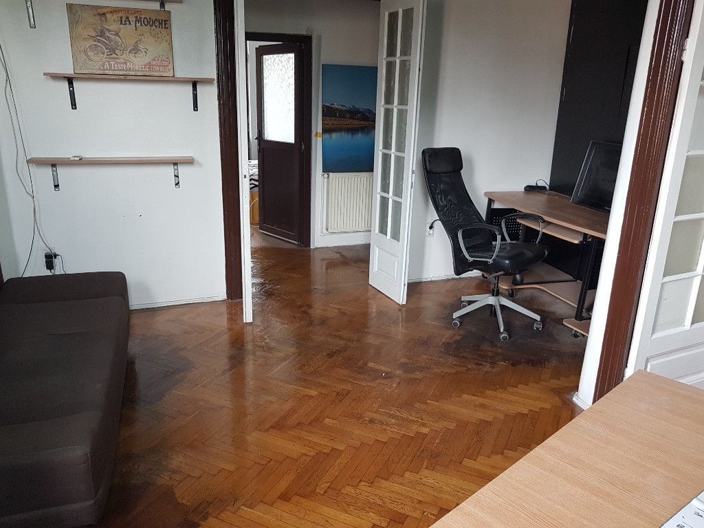 De inchiriat apartament 5 camere in Vila, Unirii sect 4 - Poză 7