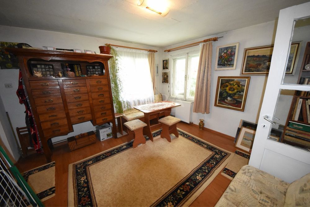 Casă cu 3 camere și teren generos, Grigorescu – locație liniștită - Poză 1