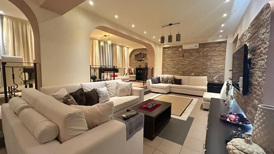 Apartament modern cu 2 camere, 94 mp utili, în bloc nou.Mobilat  si utilat - Poză 17