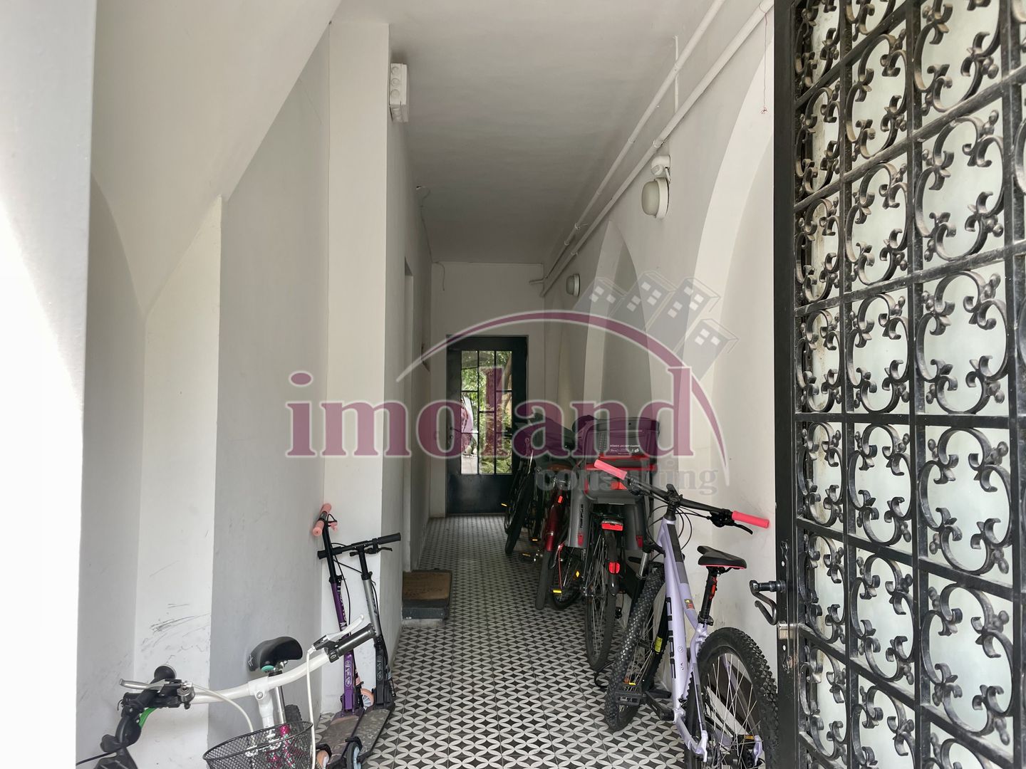 Închiriere apartament 2 camere – parter vilă modernă, zona Domenii - Turda - Poză 15