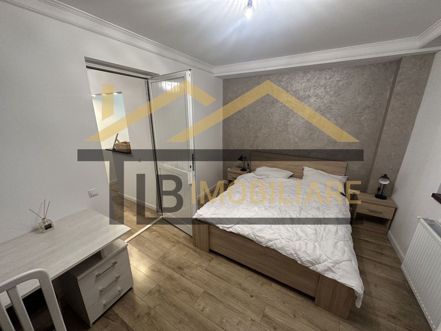 Garsoniera, decomandata, 50mp, zona UMFST - Poză 5