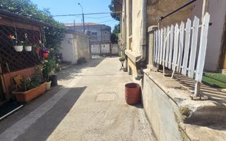 Casa de vanzare – Zona Centru, Strada Garii – 85.000€ - Poză 2