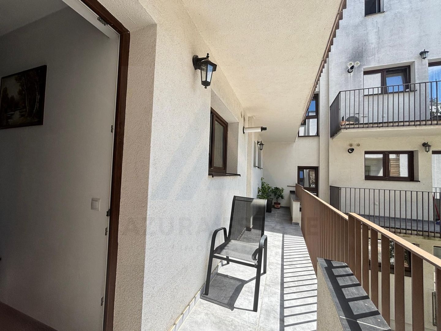 Apartament impecabil 69,5mp 3 camere  2 băi etaj 1 cu loc de parcare - Poză 27