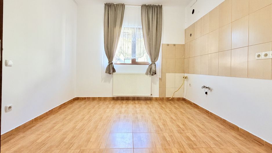 De închiriat – Casă individuală P+M în Dumbrăvița - Poză 21