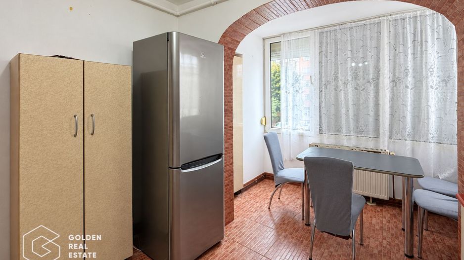 Apartament 3 camere, zona Alfa - Poză 9