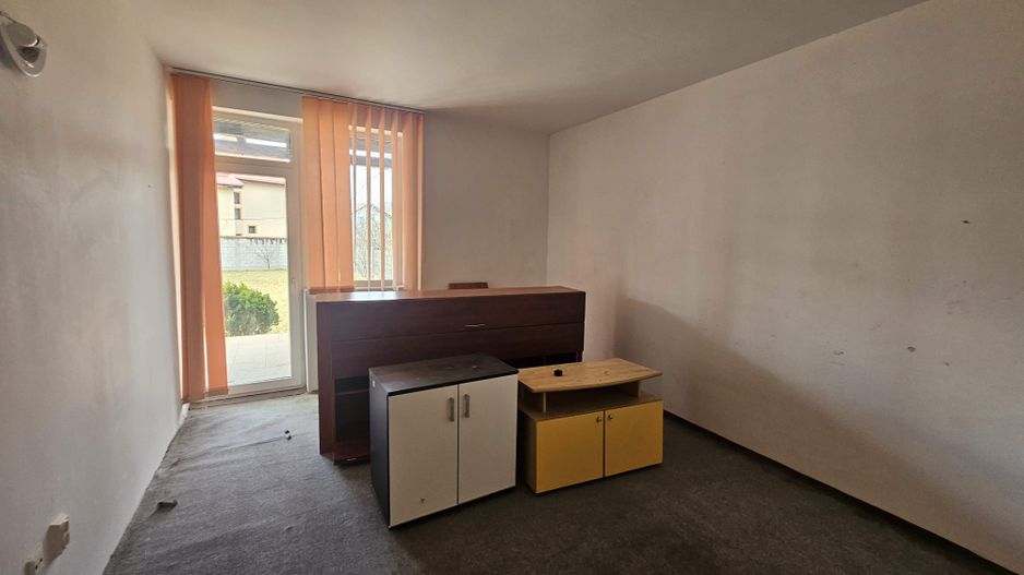 Harman, casa 2006, teren 1000mp, 2 garaje - Poză 3