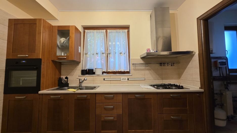 Vilă 5 camere de închiriat | American Village – Pipera - Poză 4