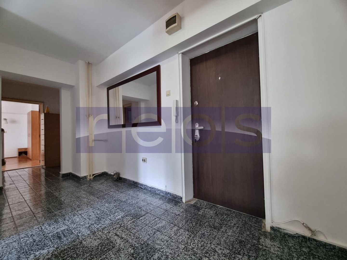 VANZARE 2 CAMERE | DECOMANDAT | ZONA - UNIRII - Poză 18
