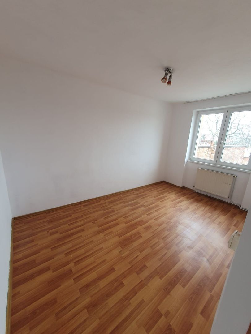 BRASADAS vinde ap 2 cam 38mp etaj 3/3 Lucaciu - Poză 3