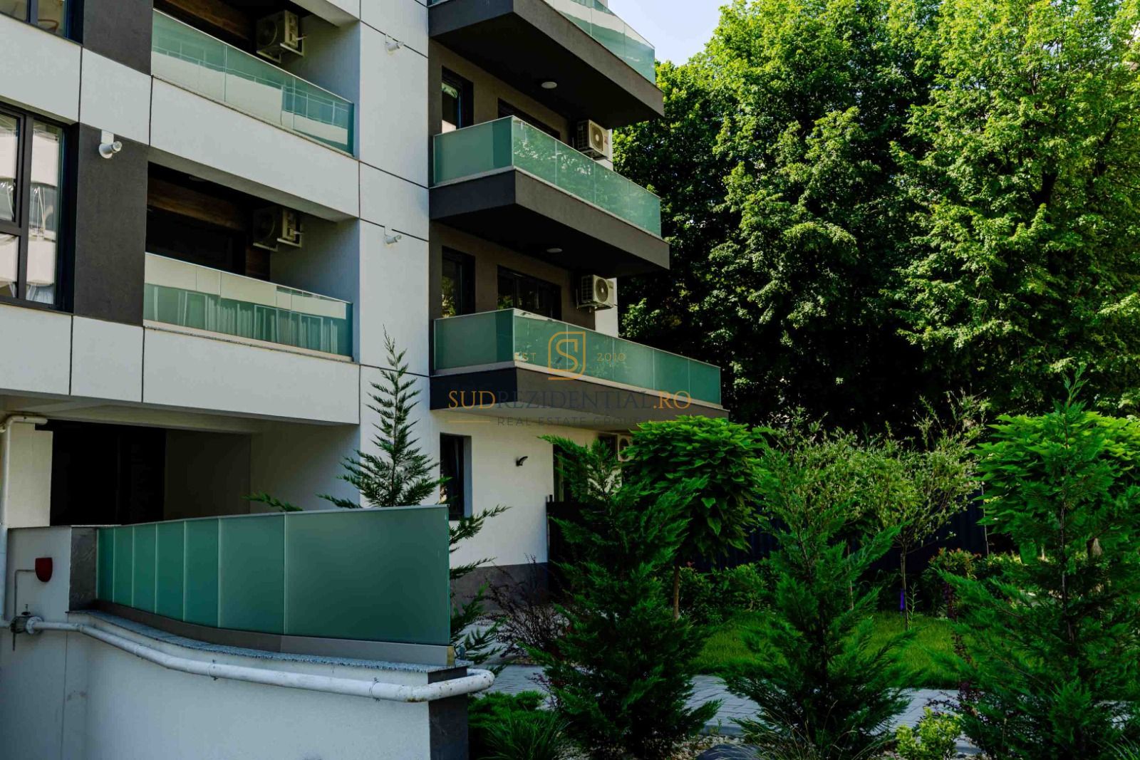 Apartament Premium 3 Camere zona Eroii Revoluției 99,6 mp - Poză 30