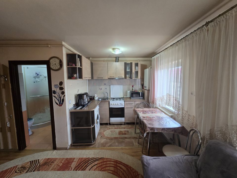 Apartament 2 camere 41 mp utili zona Stefan Cel Mare - Poză 1