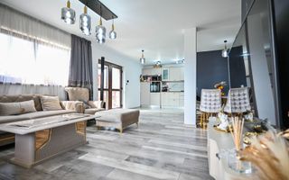 Casa individuală de vânzare Sânpetru, 5 camere, garaj, foișor, curte - Poză 4