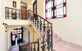 De vânzare/ închiriat Apartament istoric, 2 camere, Central Arad - Poză 17