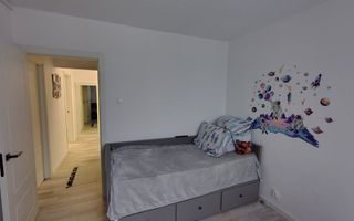 VANZARE 4 CAMERE I DECOMANDAT I METROU I VALEA OLTULUI, DRUMUL TABEREI - Poză 7