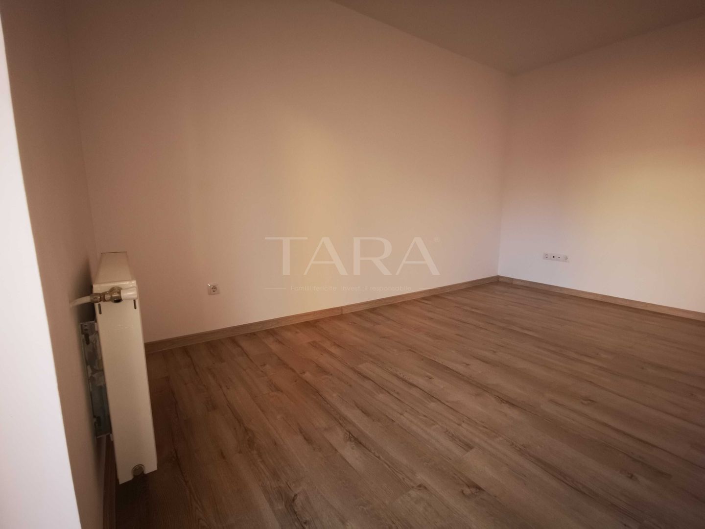 Apartament cu 2 camere în Florești . - Poză 6