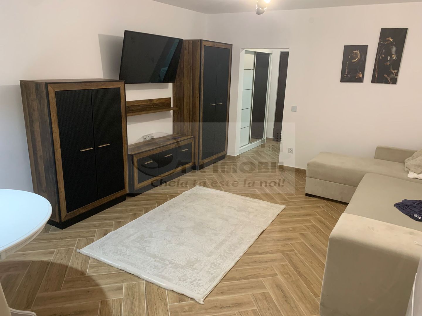 Apartament o cam - Tatarasi - mobilata utilata modern - Poză 5